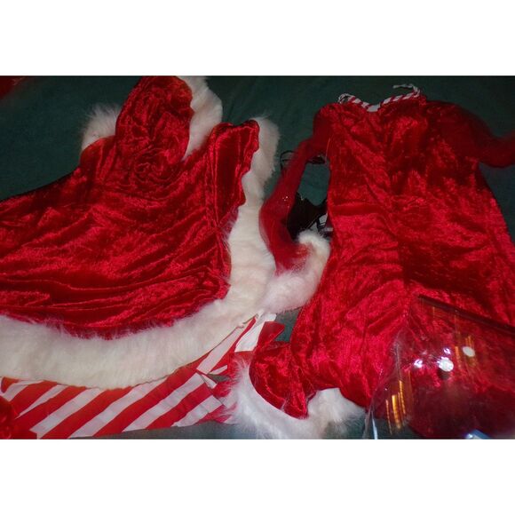 California Costumes Sexy Mrs. Claus Women's Christmas  Costume adult, XS - Picture 3 of 5